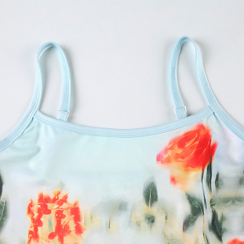 Top camisola en contraste, sin espalda y con estampado floral y cuello en U 