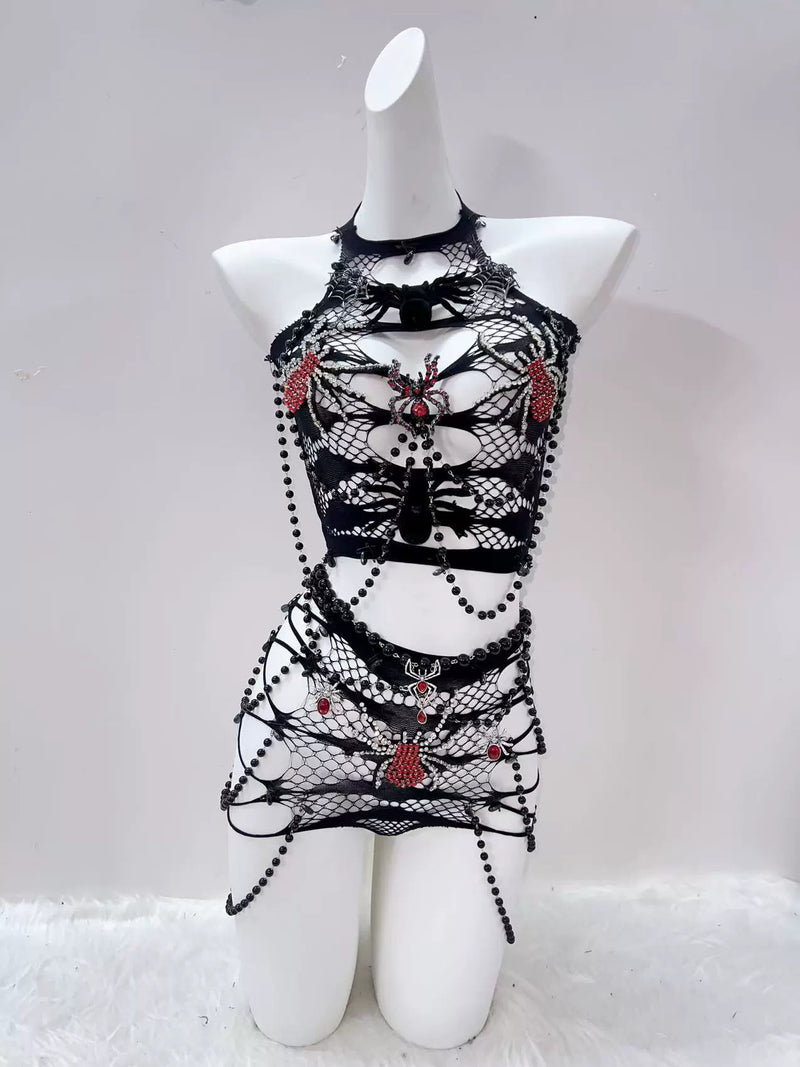 Conjunto de minifalda con apliques de araña, transparente y ahuecado con cuentas 