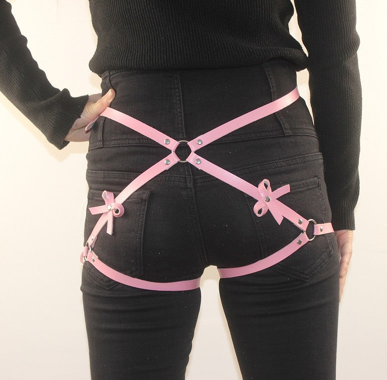 Porte-jarretelles en cuir PU avec nœud papillon et anneau en O