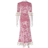 Vestido largo de terciopelo con estampado floral, escote en V y dobladillo de encaje 