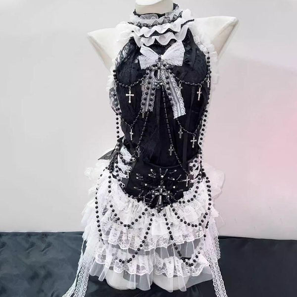 Ensemble mini-jupe froncée à volants et perles avec nœud papillon 