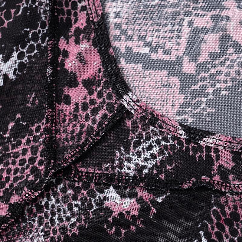Mono de manga larga con estampado de piel de serpiente y malla transparente 
