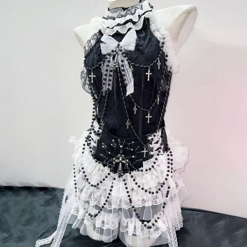 Ensemble mini-jupe froncée à volants et perles avec nœud papillon 
