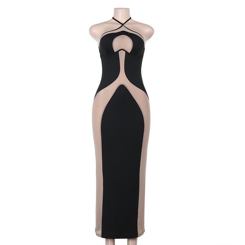 Vestido largo sin espalda con parches de malla y lazo tipo halter 