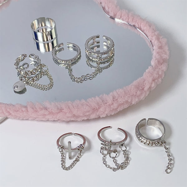 Anillo de plata de 7 piezas con cadena de metal cruzada