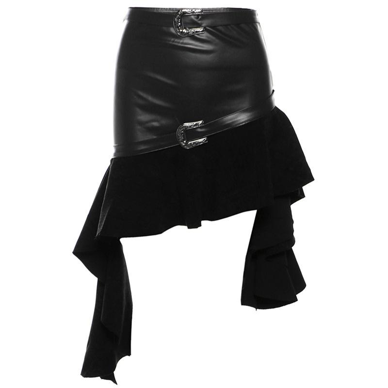 Mini-jupe à volants irréguliers et boucle en cuir PU 
