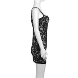 Vestido mini camisola con encaje calado y escote en U transparente 