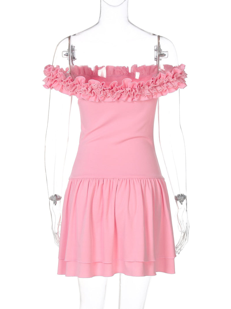 Vestido mini fruncido con volantes y apliques de flores en los hombros 