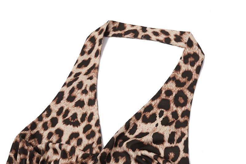 Top con cuello halter, espalda descubierta y lazo con estampado de leopardo 