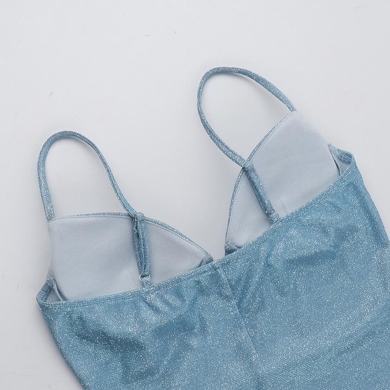 Robe longue camisole dos nu rembourrée à col en V et fente haute 