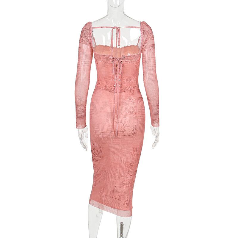 Vestido midi estampado con escote cuadrado y dobladillo de encaje y manga larga 