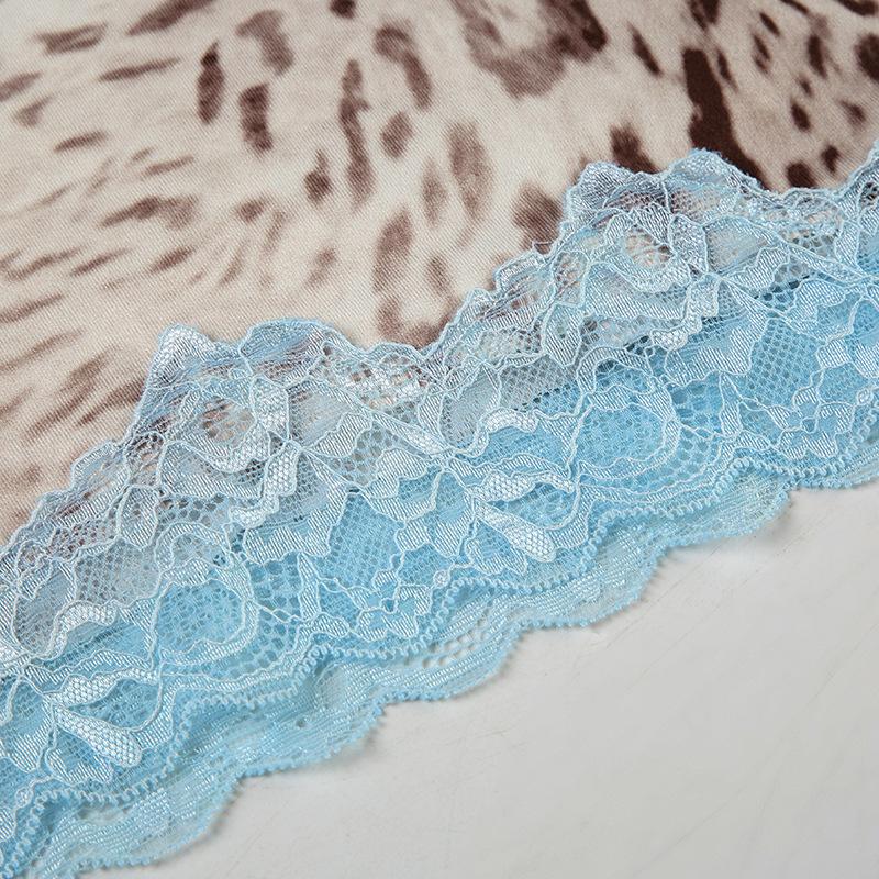 Mini-robe camisole à imprimé léopard, col en V, ourlet en dentelle 