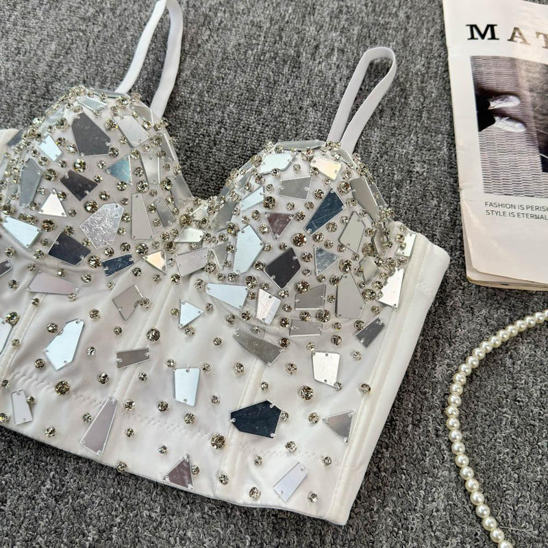 Haut camisole dos nu à boutons et col en V 
