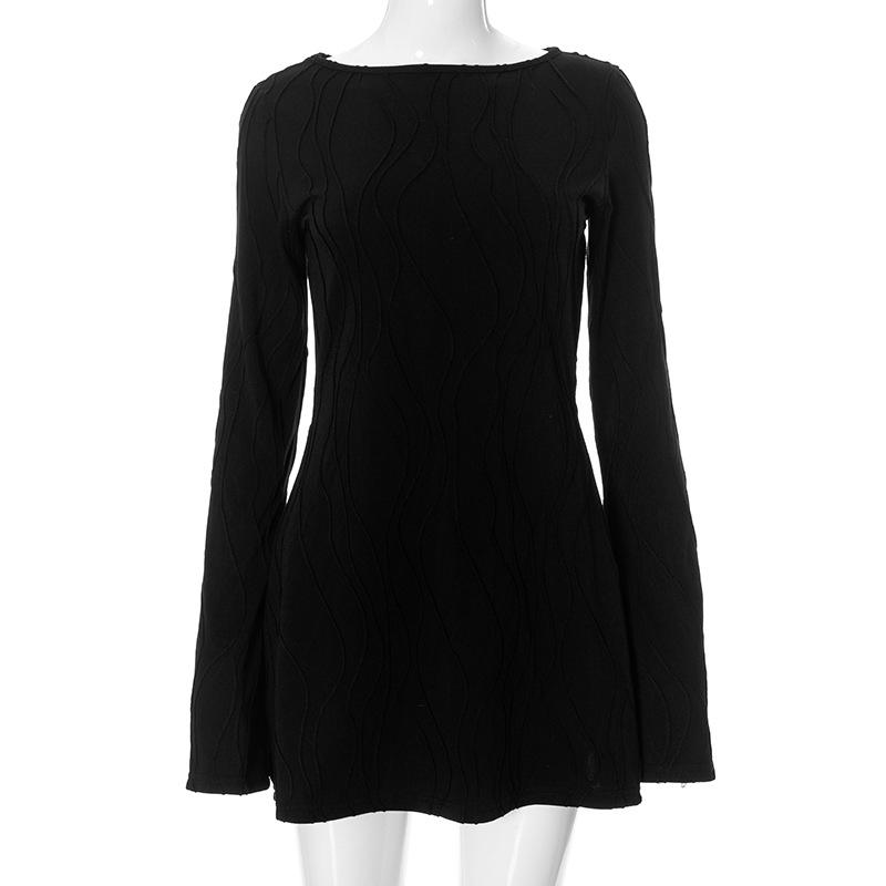 Vestido mini liso con cuello redondo y textura de manga larga 