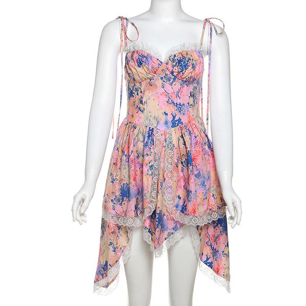 Mini-robe camisole à col en V et ourlet en dentelle avec fermeture éclair 