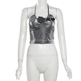 Top sin espalda con apliques florales y cuello halter con lazo 