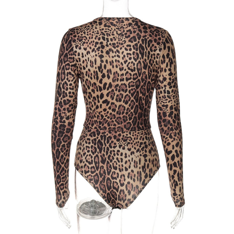 Body con botones, manga larga y escote en V profundo con estampado de leopardo 