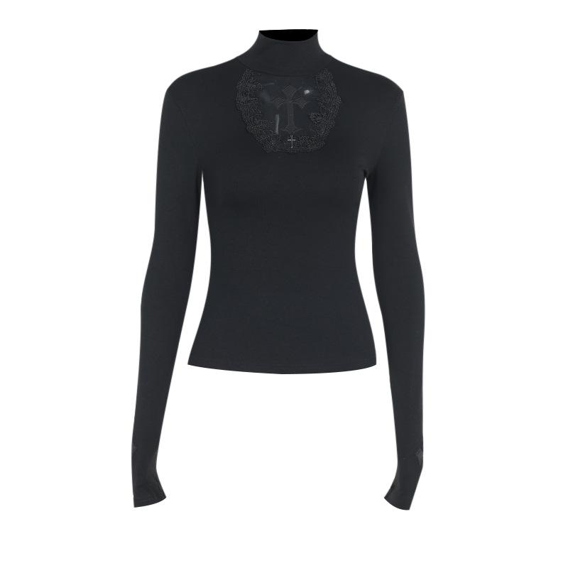 Top liso con cuello alto y manga larga con estampado cruzado 