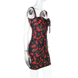 Minivestido sin espalda con estampado de cerezas y cuello en V 