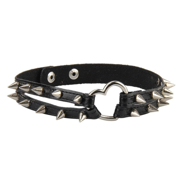 Heart rivet decor PU leather choker necklace
