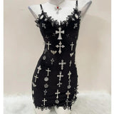 Vestido mini de tirantes con cuello en V, apliques cruzados y lazo 