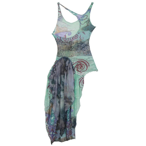 Top con volantes fruncidos, cuello en U irregular y estampado en contraste 