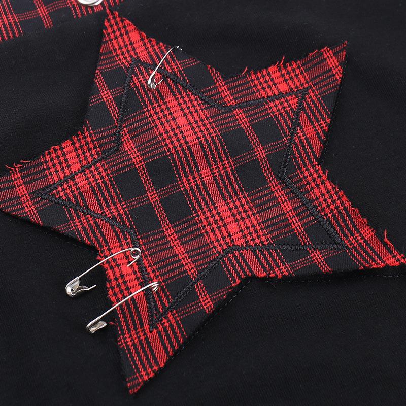 Square neck hollow out star print plaid cami top