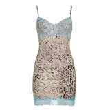 Mini-robe camisole à imprimé léopard, col en V, ourlet en dentelle 