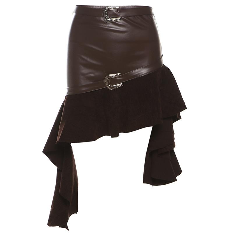 Mini-jupe à volants irréguliers et boucle en cuir PU 
