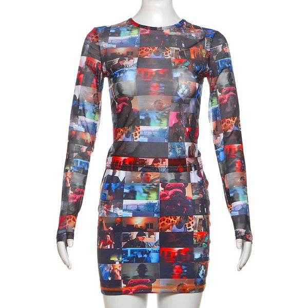 Conjunto de minifalda con cuello redondo, manga larga y puntada estampada 