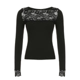 Top liso con escote cuadrado y dobladillo de encaje y manga larga 