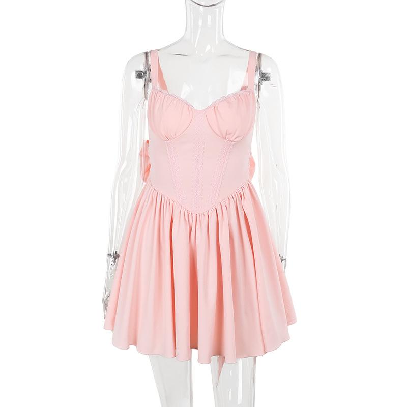 Vestido mini de tirantes finos con escote en V y fruncido fruncido 