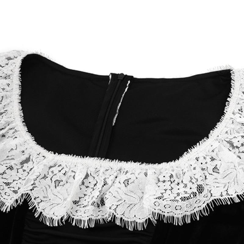 Minivestido de terciopelo con cremallera, dobladillo de encaje y mangas largas acampanadas 