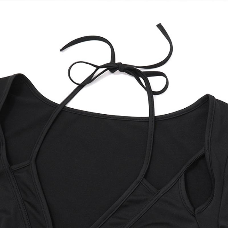 Body de manga larga con cuello en V y botones con lazo 