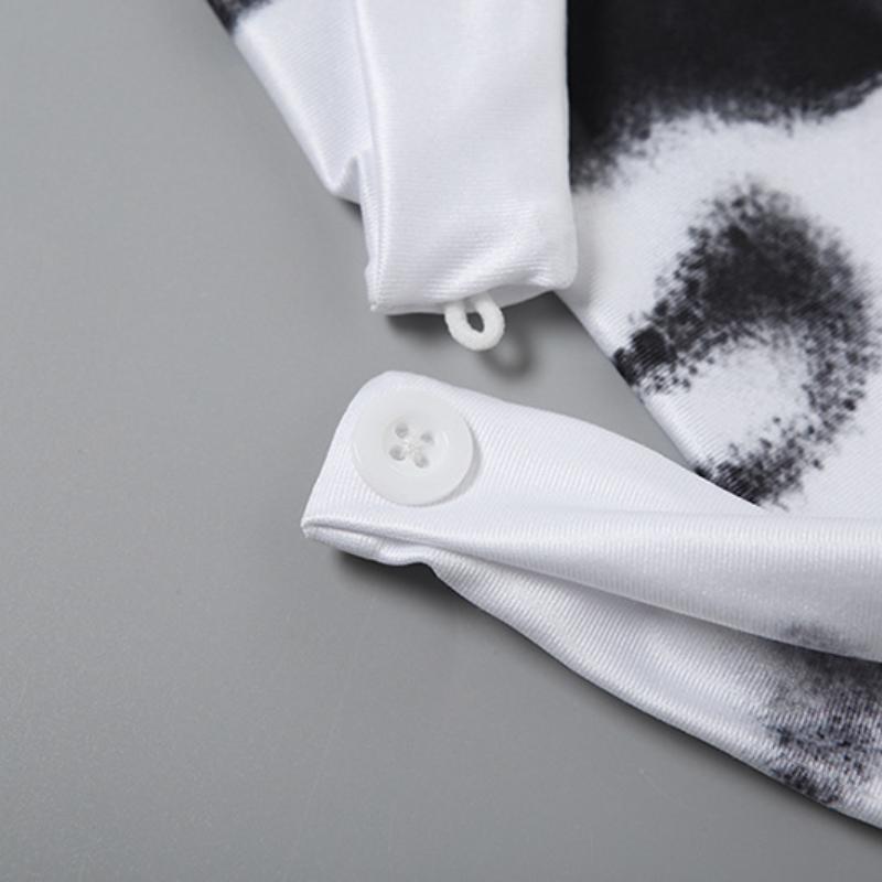Top sin espalda con estampado de encaje y botones halter 