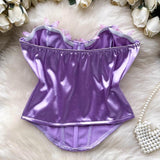Top de tubo sin espalda con apliques de mariposa y cuello de corazón 