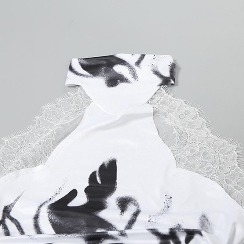 Top sin espalda con estampado de encaje y botones halter 