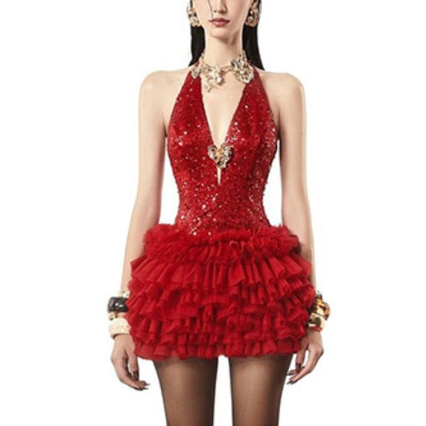 Mini-robe à volants et décolleté en V profond et paillettes 