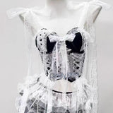 Conjunto de minifalda con escote en V, lazo y dobladillo de encaje con apliques de calavera 