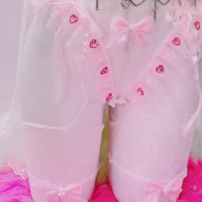 Ensemble mini-jupe rembourrée à col en V et ourlet en dentelle avec nœud papillon 