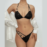 Traje de baño bikini asimétrico con cuello halter y aro anudado 