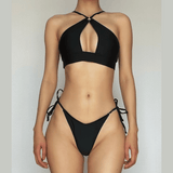 Maillot de bain bikini uni à nouer et anneau en O creux dans le dos croisé 