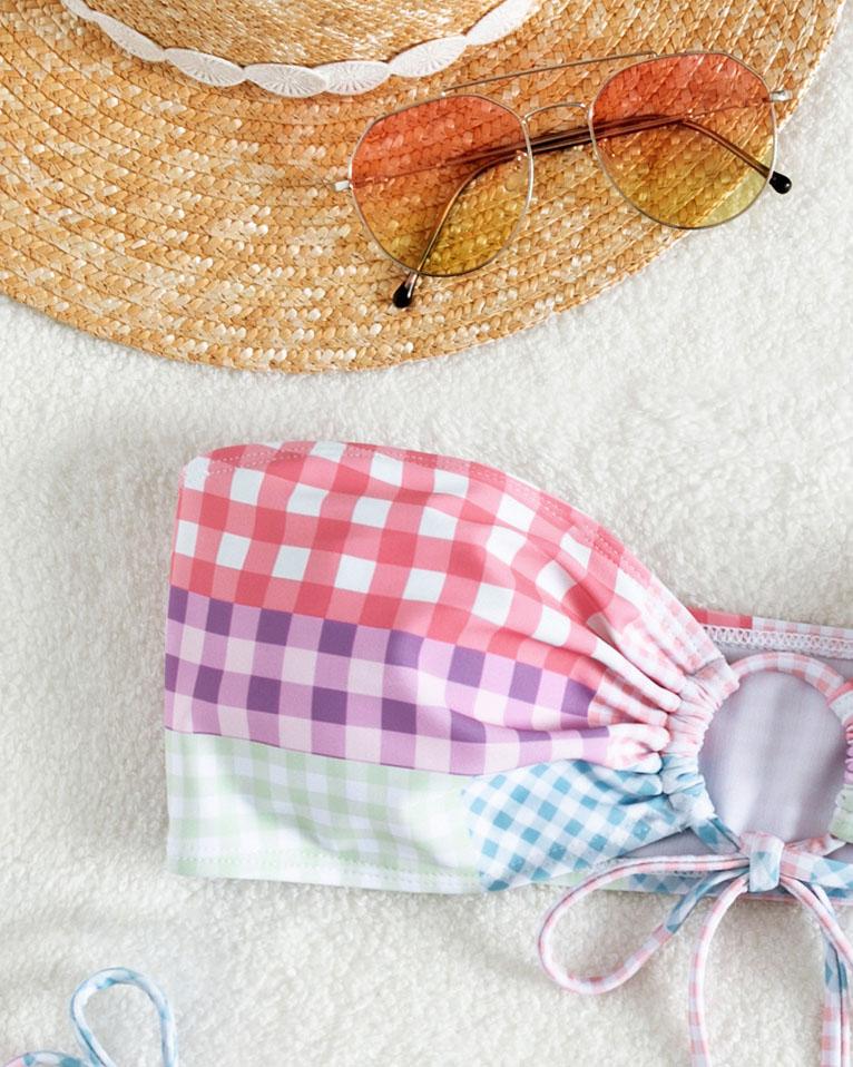 Traje de baño bikini de tubo con aro en forma de O y estampado de cuadros en contraste 