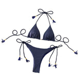 Traje de baño bikini sin espalda con cuello halter fruncido liso y lazo anudado 