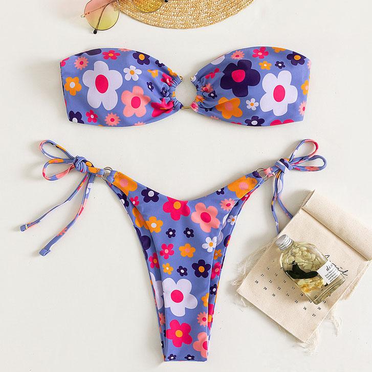 Maillot de bain bikini tube à nouer soi-même et motif floral 