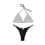 Traje de baño bikini con cuello en V, espalda descubierta y lazo en contraste 