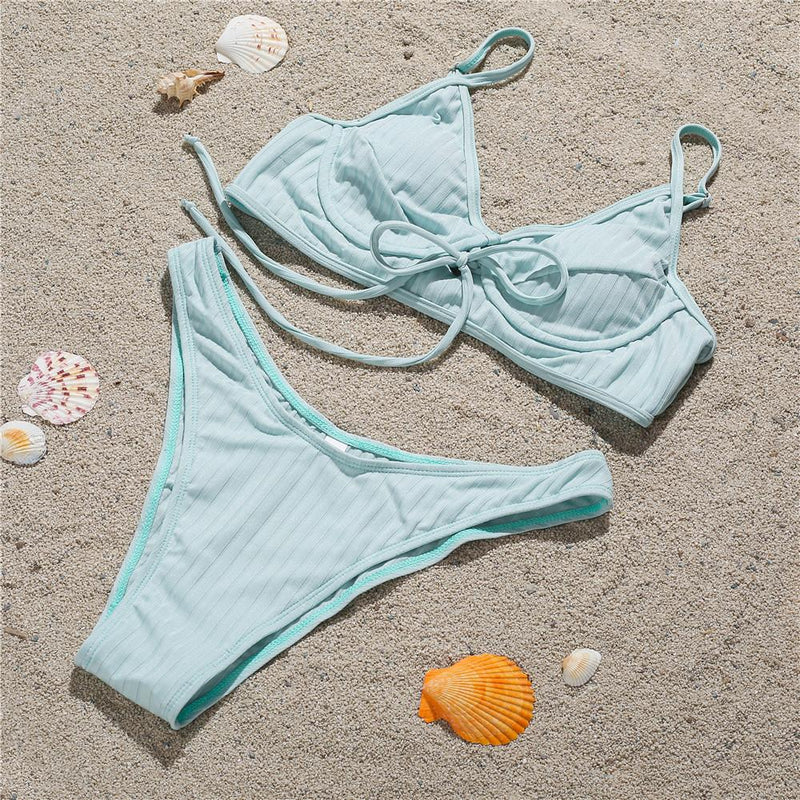 Maillot de bain bikini dos nu uni rembourré avec boucle à nouer dans le col en V 