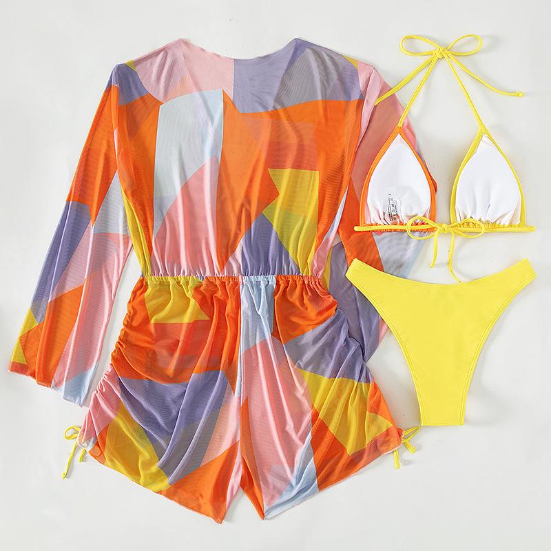 Traje de baño de 3 piezas con cuello halter, manga larga y cordón ajustable en contraste de malla 