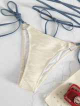Traje de baño bikini sin espalda, con textura, cruzado en la parte delantera y halter con relleno en contraste 