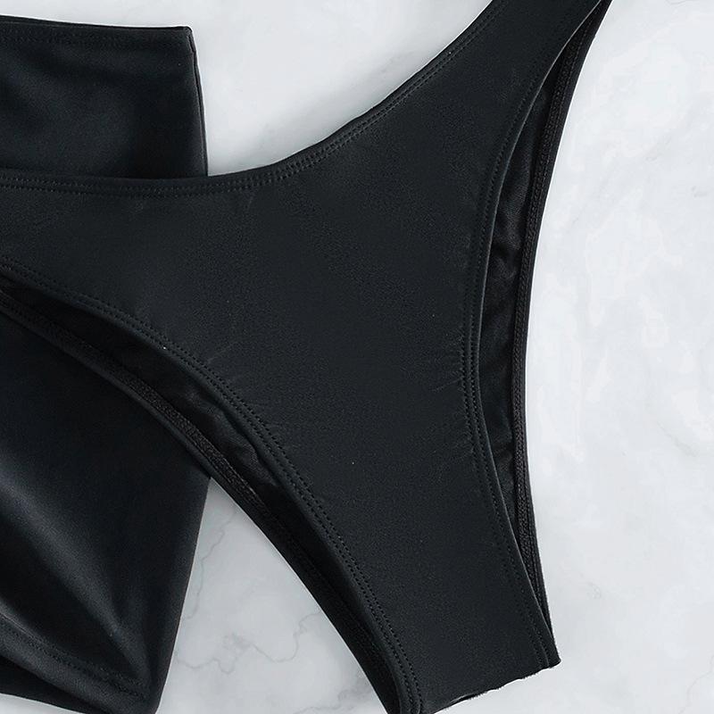 Maillot de bain 3 pièces en maille avec col bénitier et cordon de serrage 